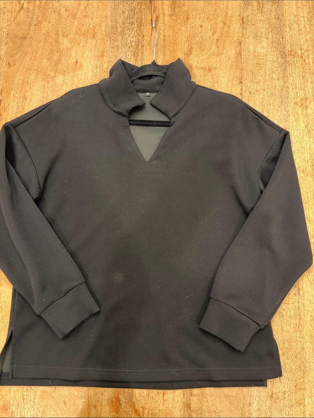 Women’s Black Mock Neck V-Neck Long Sleeve Tunic Top Size M Stretch
